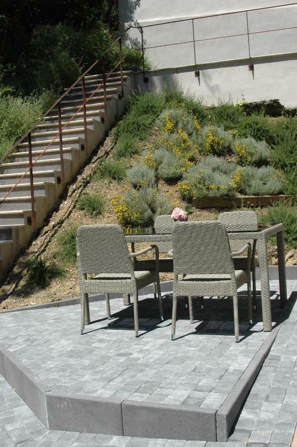 Les Jardins De Soulane B&B - Adults Only Belcastel-et-Buc Экстерьер фото